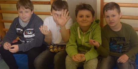 Powiększ grafikę: dzien-kobiet-2019-44541.jpg