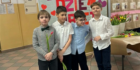 Powiększ grafikę: dzien-kobiet-679410.jpg