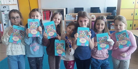 Powiększ grafikę: dzien-kobiet-679423.jpg