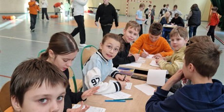 Powiększ grafikę: dzien-tabliczki-mnozenia-657265.jpg