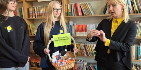 Powiększ grafikę: dzien-zyczliwosci-657250.jpg