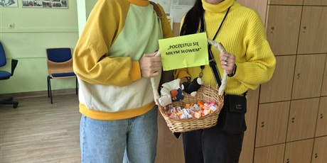 Powiększ grafikę: dzien-zyczliwosci-657255.jpg