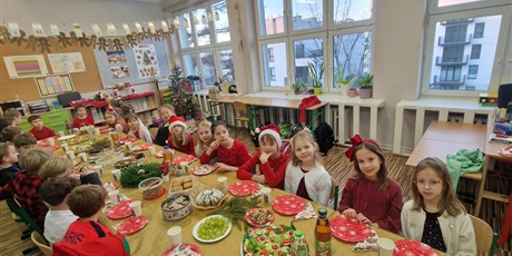 Powiększ grafikę: jaselka-w-naszej-szkole-668534.jpg