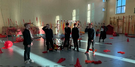 Powiększ grafikę: jaselka-w-naszej-szkole-668536.jpg