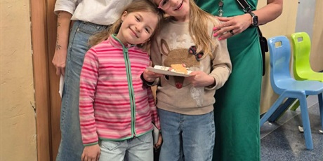 Powiększ grafikę: kiermasz-wielkanocny-684325.jpg