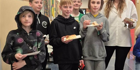 Powiększ grafikę: kiermasz-wielkanocny-684327.jpg