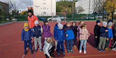 Powiększ grafikę: probna-ewakuacja-w-szkole-szybko-sprawnie-i-przede-wszystkim-bezpiecznie-222447.jpg