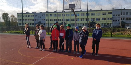 Powiększ grafikę: probna-ewakuacja-w-szkole-szybko-sprawnie-i-przede-wszystkim-bezpiecznie-222452.jpg