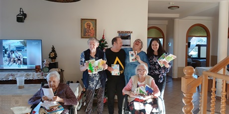 Powiększ grafikę: rozstrzygniecie-konkursu-slodka-kartka-dla-seniora-668510.jpg