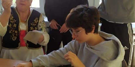 Powiększ grafikę: warsztaty-hafciarskie-662803.jpg