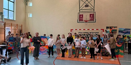 Powiększ grafikę: wernisaz-i-podsumowanie-konkursu-przemalowujemy-dziela-mistrzow-malarstwa-polskiego-tadeusz-dominik-683102.jpg