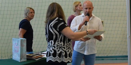 Powiększ grafikę: zakonczenie-roku-szkolnego-2018-2019-dla-klas-3-gimnazjum-i-8-klas-szkoly-podstawowej-80741.jpg