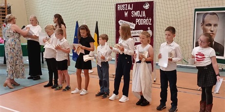 Powiększ grafikę: zakonczenie-roku-szkolnego-2024-2025-631232.jpg