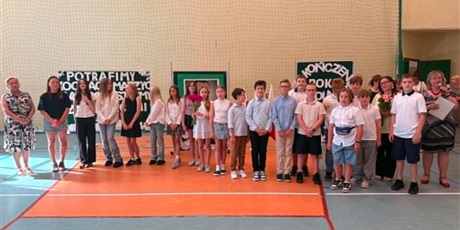 Powiększ grafikę: zakonczenie-roku-szkolnego-2025-2026-705650.jpg