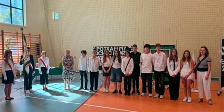 Powiększ grafikę: zakonczenie-roku-szkolnego-2025-2026-705653.jpg